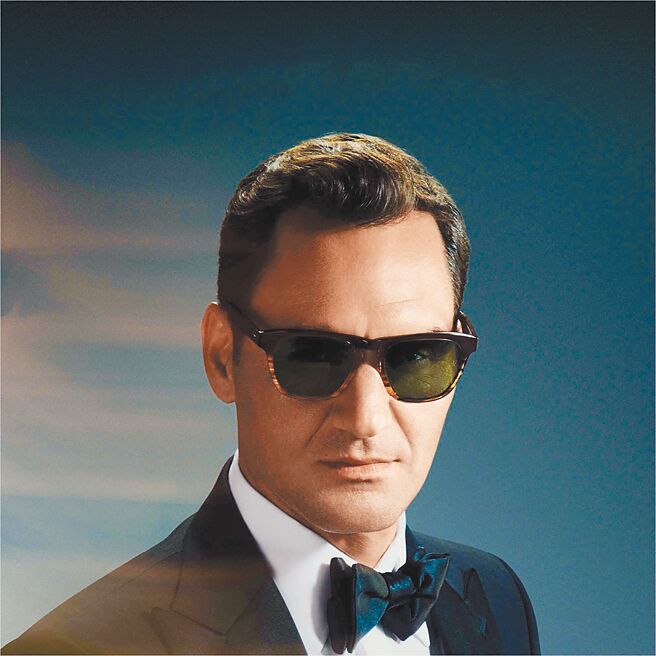 眼鏡品牌Oliver Peoples與網壇球王羅傑費德勒（Roger Federer）推出聯名系列。（Oliver Peoples提供）