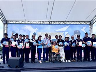 欢庆警察节表扬优秀员警 桃园16人获奖