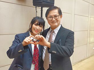 和硕拚AI 所有条件都到位