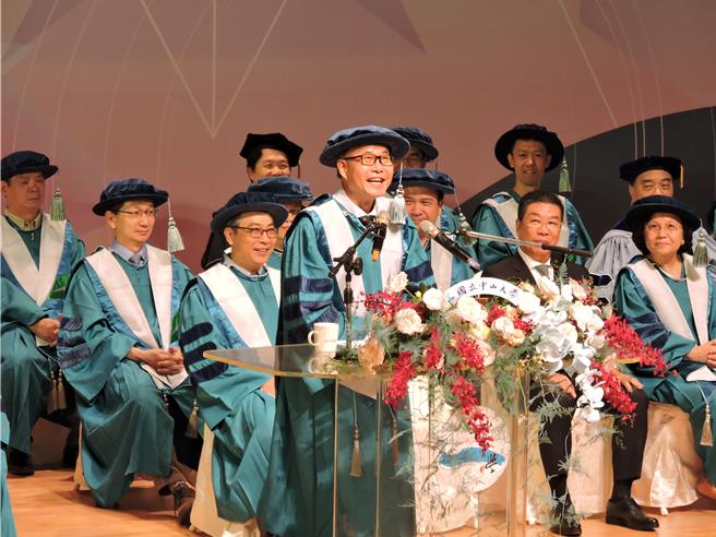 教育部长郑英耀。（洪靖宜摄）