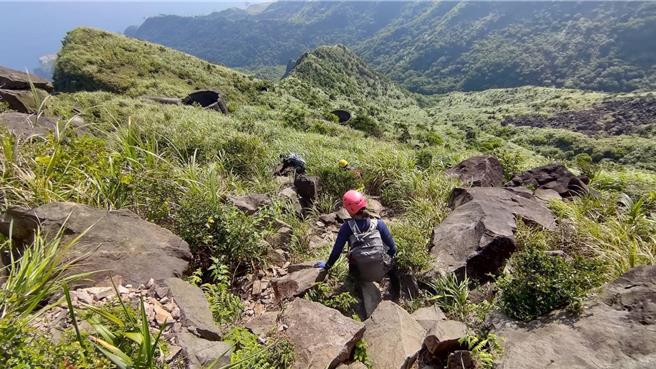 新北市消防局提醒，外出活动时应避免长时间暴露在高温环境，特别是对于婴幼童、长者、慢性病患者，更需格外注意。（新北市消防局提供）