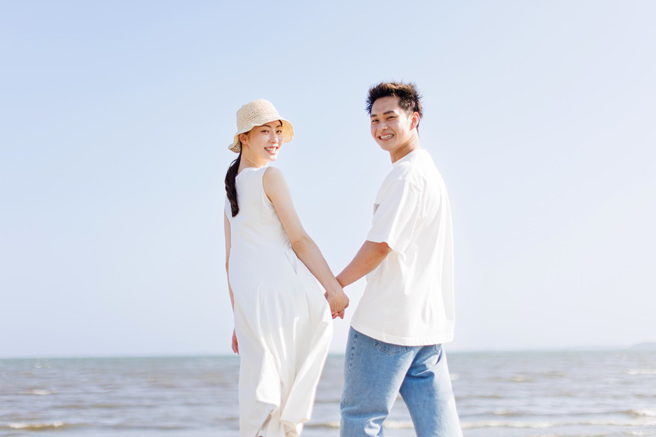 生肖屬豬、羊、兔和雞的人在今年夏天桃花運旺盛，有機會遇到生命中的另一半。（示意圖：Shutterstock／達志）