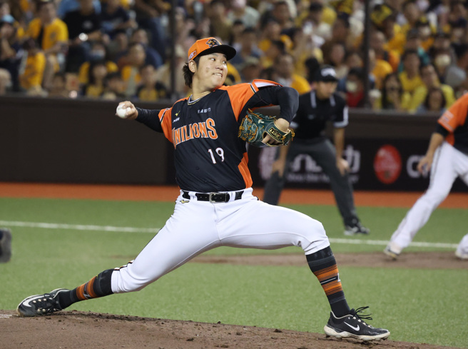 統一獅投手古林睿煬。（姚志平攝）