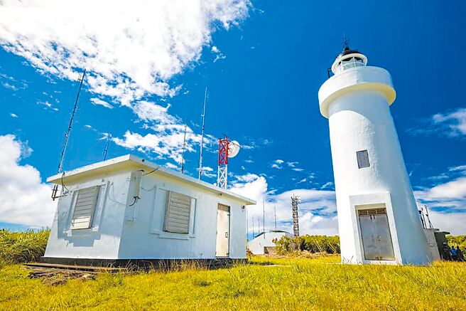 台東縣蘭嶼鄉蘭嶼燈塔未對外開放，配合台東縣政府舉辦的最美星空音樂會，將於8月23至25日首度對外開放。（摘自台東觀光旅遊網／蔡旻妤台東傳真）