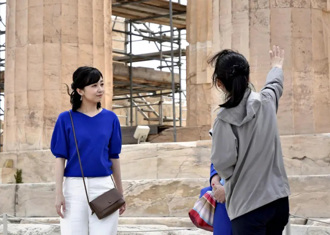 日本佳子公主訪希臘 平民作風譽「東方戴安娜」穿姐姐出嫁留下的舊衣