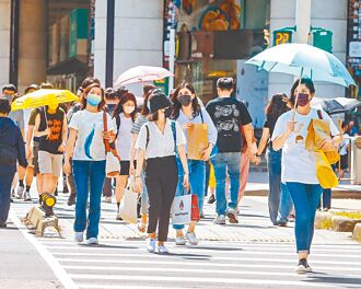 户外防晒选SPF30以上 流汗忌用痱子粉