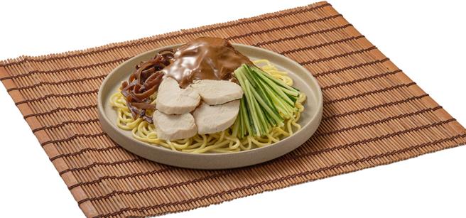 OKmart「蒜味舒肥鸡肉凉麵」，79元。（OKmart提供／朱世凯台北传真）