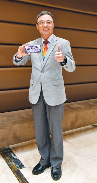 鈊象董事長 李柯柱靠研發實力抓準線上遊戲趨勢