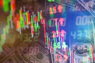 Q3布局 法人：複合資產抗波動