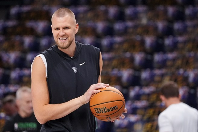 波尔金吉斯在总冠军赛G5被列出赛存疑名单。(美联社资料照)