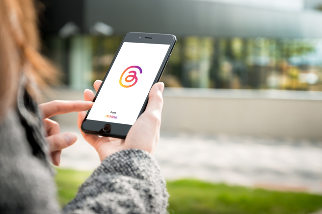 多數年輕人改玩Threads。（示意圖，shutterstock／達志）