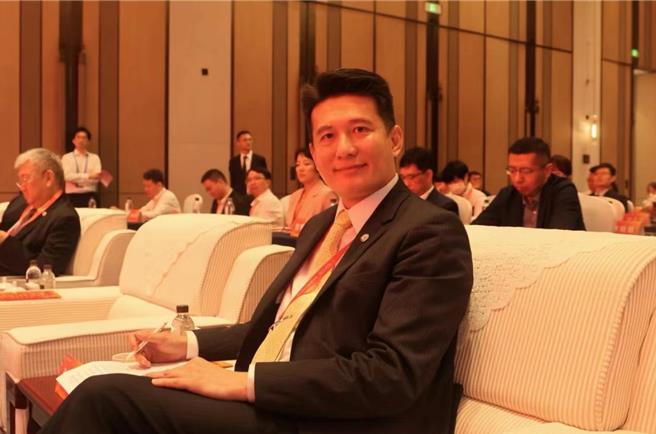 民眾党中央委员张凯钧率团参加海峡论坛，遭质疑动机。张凯钧今发声明强调，爱台湾并非是民进党与其附属组织的专属品，大家都能为捍卫中华民国而做出不同面向的努力。（张凯钧提供）