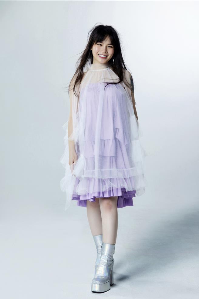 网红冬天推出新单曲〈美得要命〉。（火种娱乐提供）