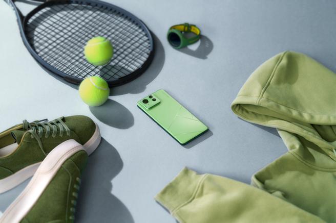 华硕Zenfone 11 Ultra「啦啦绿」赛事应援 抽巴黎双人来回机票。（ASUS提供／古明弘台北传真）