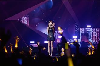 Jessica、告五人首驚喜合體飆唱夯曲 高雄啤酒音樂節嗨翻