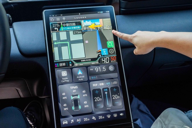 Echo加價選配導航王，能清楚指示路徑，非常實用。（石智中攝）