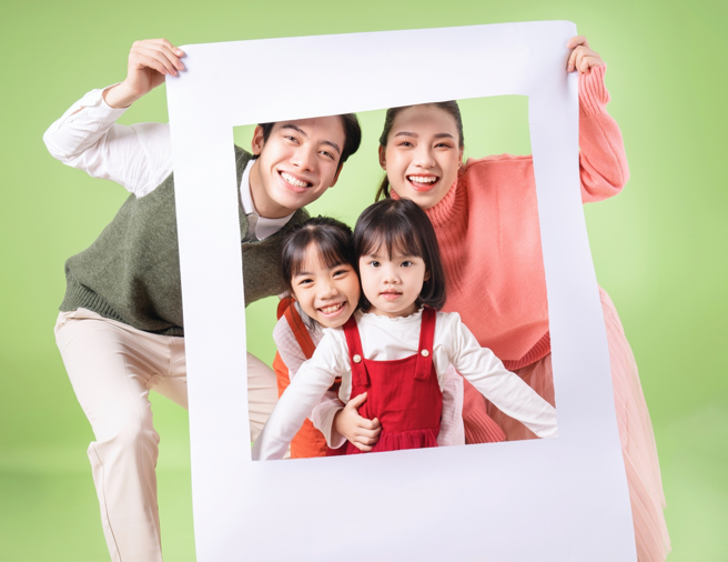 金牛父母对孩子非常有爱，就算孩子犯错也会一再原谅。（示意图：shutterstock／达志）