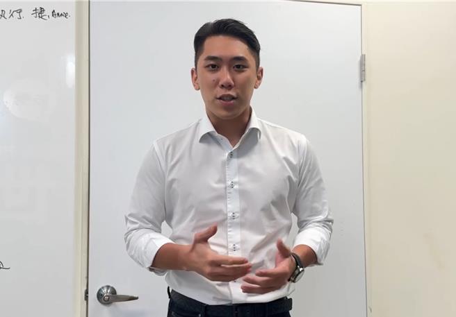 最新民调显示民眾党在政党支持度上排名第三，支持度14.3％，较上月下滑3.9个百分点，跌幅为三党最高，民眾党新北市党部主任委员陈世轩说，民眾党对于民调高低起伏虚心接受，未来也会更努力与基层沟通。（民眾党新北党部提供）