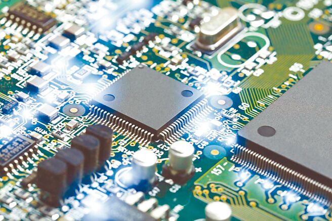 臻鼎與研華首波合作將以研華智慧製造方案、生產安全管理系統及智慧能源管理方案，助力臻鼎工廠及園區的數智化和低碳發展，未來更將圍繞生成式AI在PCB產業場景中的落地應用展開探討實踐。圖／美聯社