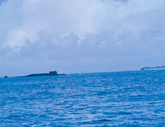 共军核潜舰浮航台海动机惹议？专家分析两大重要原因曝光。(中时资料库)