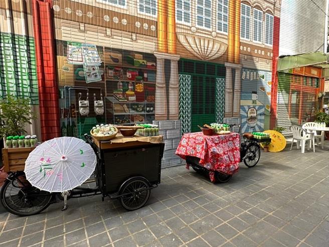 桃園市南通社區牆面彩繪榮獲環境改造大獎，紀錄片勇奪國際金獎。（水務局提供）