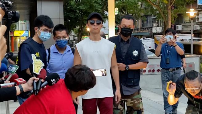 孫安佐多次張狂言行，引發檢警上門。（陳鴻偉攝）