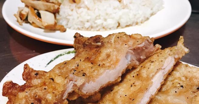 西门町老店「金轩排骨」传要顶让，引起在地人关注，老板娘也透露原因。（图／翻摄金轩排骨脸书粉专）