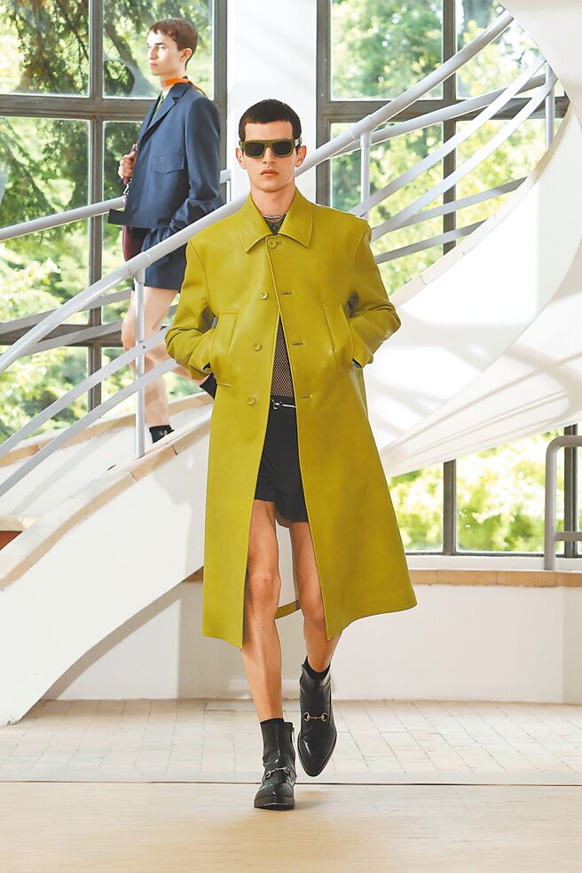 綠色是本季的重點色系。（GUCCI提供）