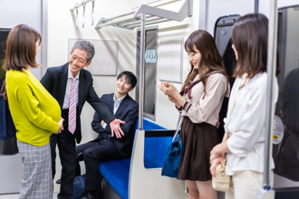 日本老人怎不搶博愛座？網揭思想差異 台人超感慨