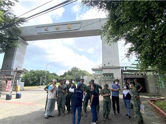 兵役變1年成功嶺正門收假車流回堵嚴重 居民盼協調解決