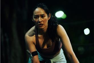 久違小螢幕2年 曾愷玹夜跑被怪人尾隨恐慌狂奔