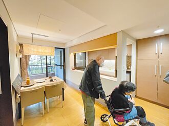 不麻烦子女、拥抱社交活动 斜杠中老年 开启多元银髮乐活