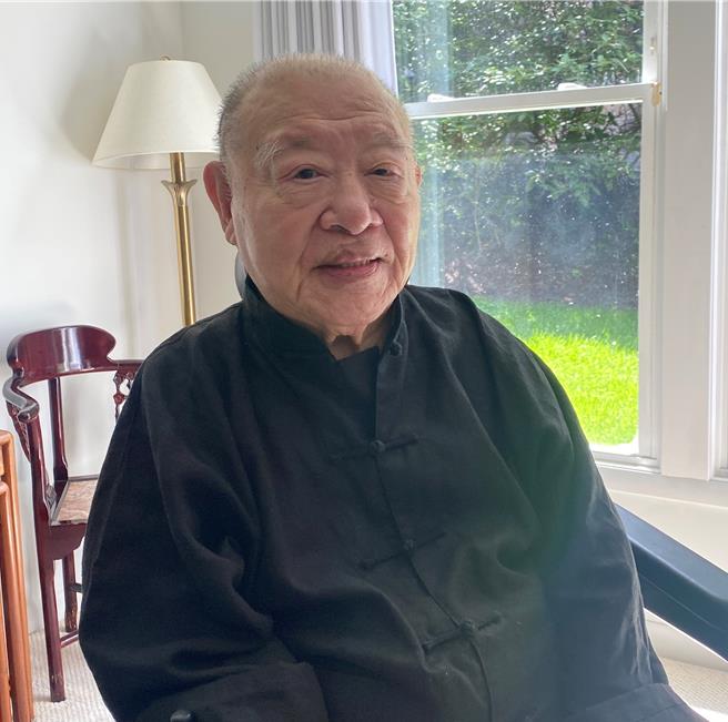 現年94歲的中央研究院院士許倬雲獲得今年唐獎漢學獎。（唐獎教育基金會提供／林志成台北傳真）