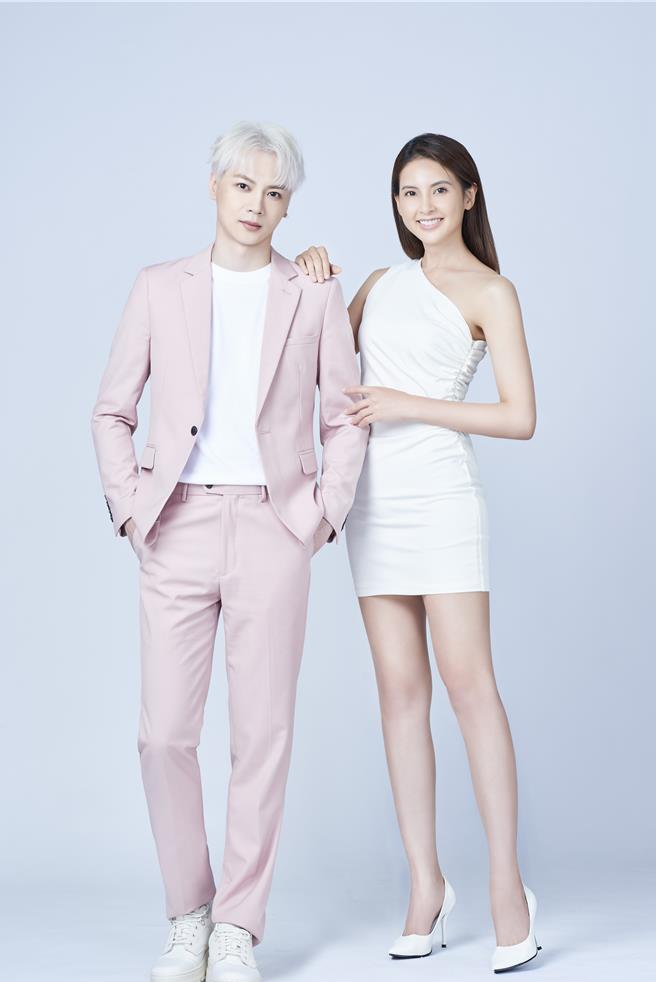 古曜威（左）、韦汝接下保健品牌代言。（你滋美得提供）