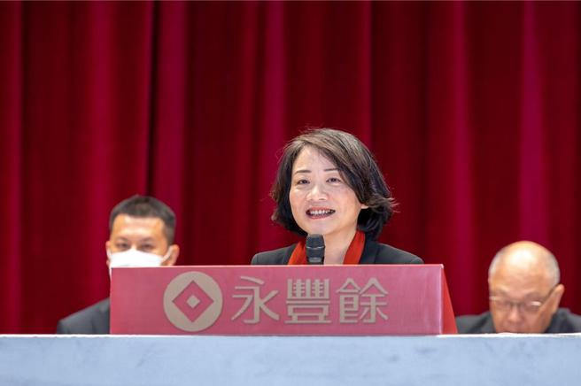 劉慧瑾卸任永豐餘董座一職，未來將以顧問身份推動永豐餘數位轉型。   圖／永豐餘提供
