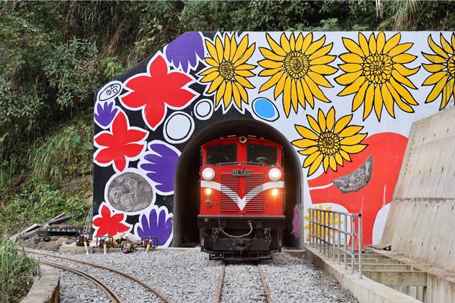 阿里山林業鐵路全線通車期程將延至7月6日。（阿里山林鐵及文資處提供／呂妍庭嘉義傳真）