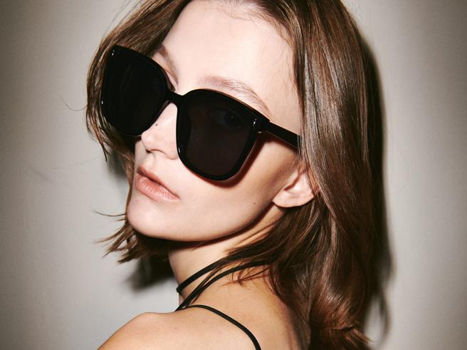 新光三越BLUE ELEPHANT Vaint墨镜系列，推荐价2280。（新光三越提供）