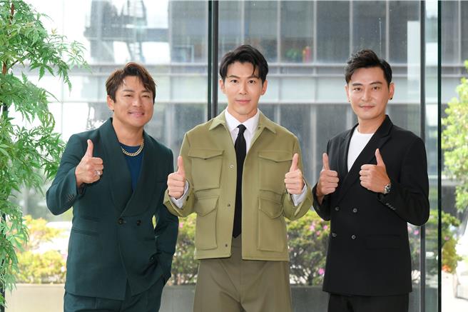 江宏恩（左起）、黃少祺、陳冠霖三大男神合體飆戲。（三立提供）