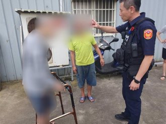 蘆竹86歲老翁迷途語焉不詳 警逐戶問助平安返家