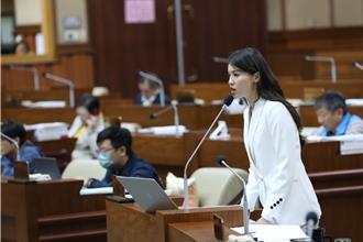 基隆發鄰長電動機車被內政部打臉？綠議員、市府隔空交火