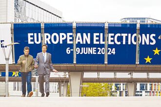 被妖魔化的右派