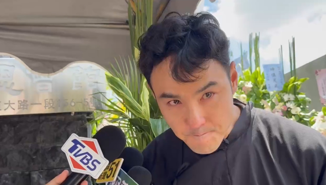 阮经天眼眶泛红感谢大家关心。（图／读者提供）