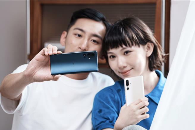 图为宏达电最新手机HTC U24 Pro。（资料照）