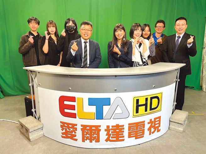 玄奘大傳系與愛爾達電視簽署實習合約。(照片/玄奘大學提供)