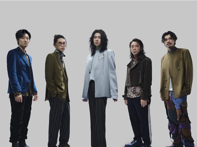 麋先生將於9月首度攻蛋，左起逸凡、喆安、聖皓、以諾、小B。（相信音樂提供）