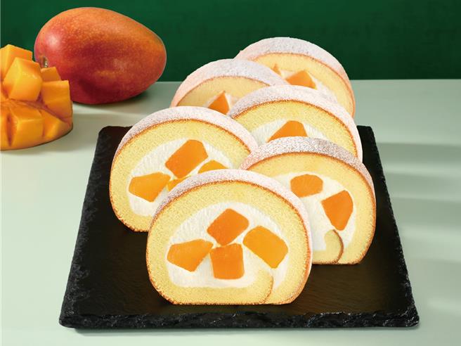 「生乳卷吃到饱2.0」本次新增人气伴手礼品项，还有季节限定「新鲜芒果生乳卷」或「白葡萄生乳卷」等超过20款甜点任选。(亚尼克提供)