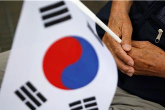 俄駐韓外交官撞車飄酒味 提「外交豁免權」拒酒測