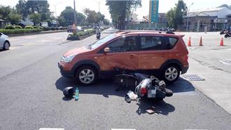 駕車撞警害四肢癱瘓長期臥床 水電工賠償1688萬換免囚