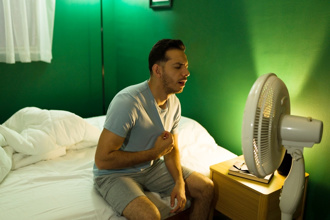 熱爆！專家4招助好眠 電扇位置、入睡溫度是關鍵