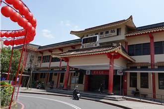 全台最醜車站不是中壢站？他稱羅東站「像殯儀館」網友不買單